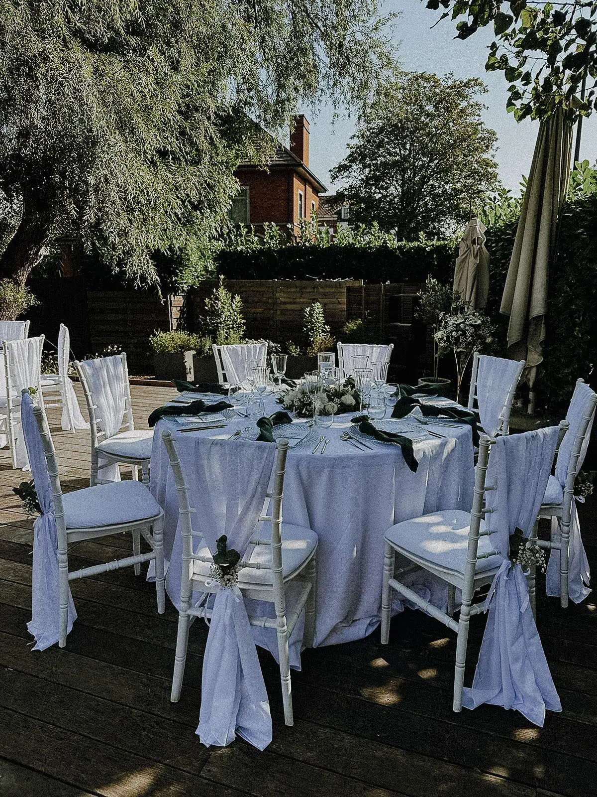 Mousseline sur chaise