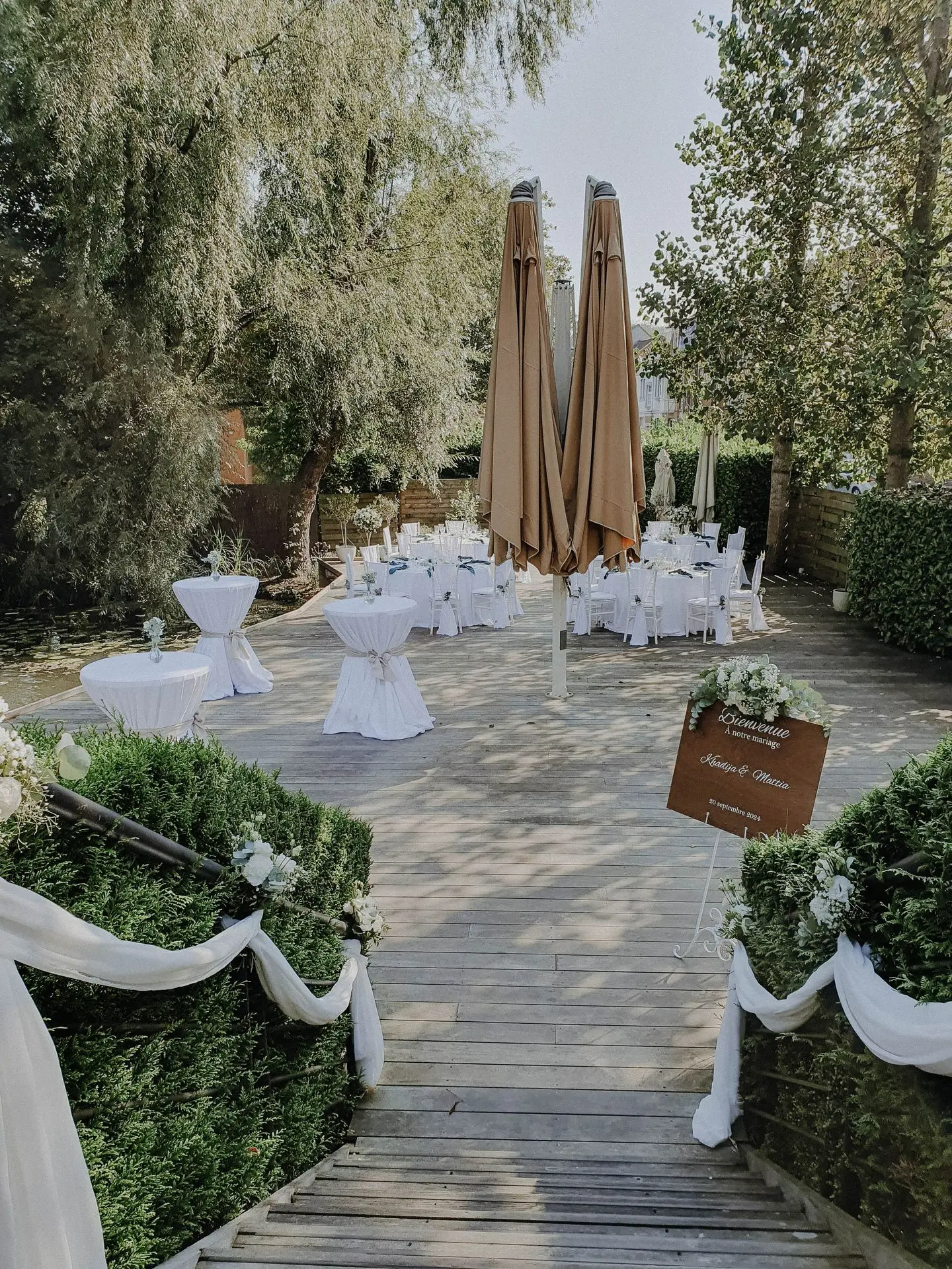 Voilage escalier deco mariage