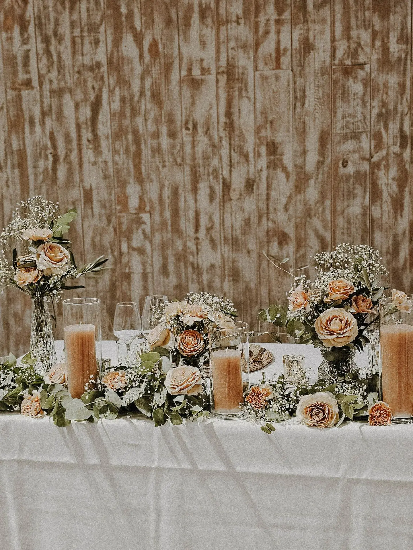 Fleurs mariage table d'honneur