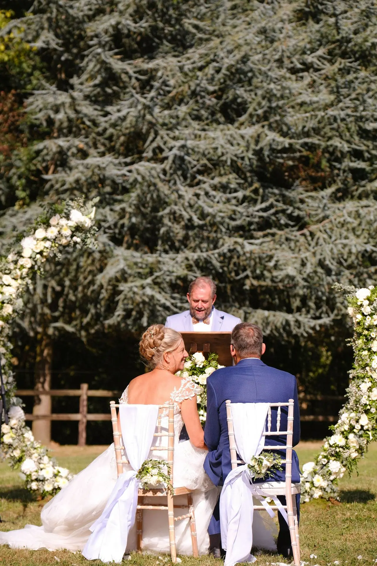 Arche fleurie mariage deux partie
