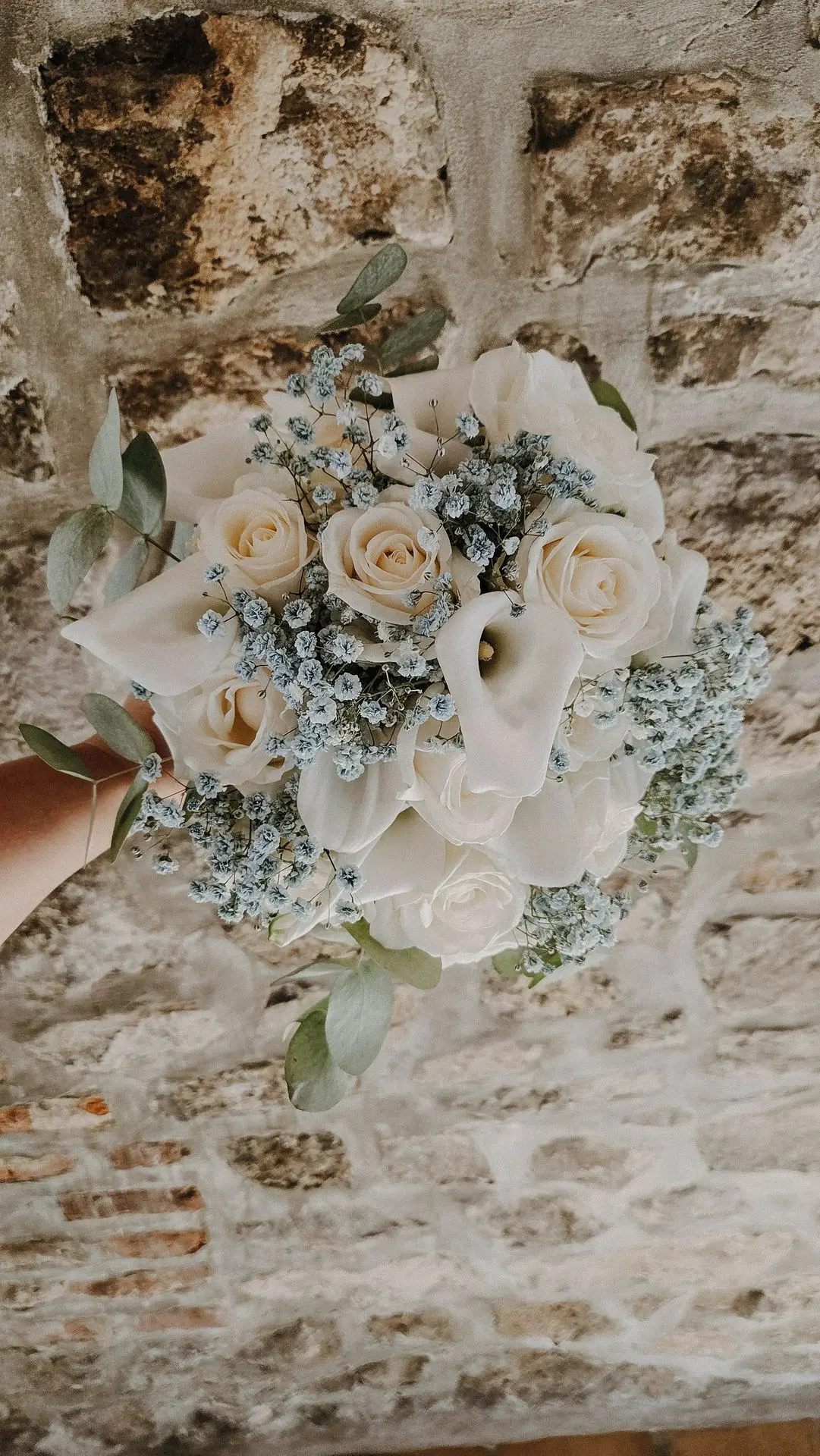 Bouquet de mariée en blanc et bleu ciel