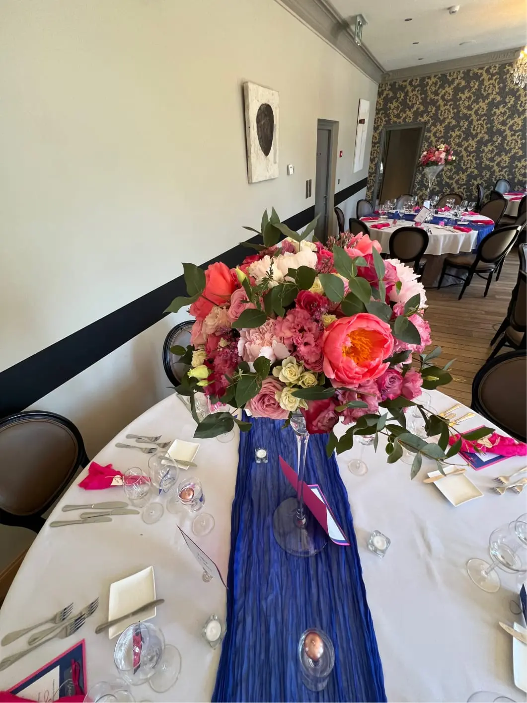 Centre de table en rose et bleu