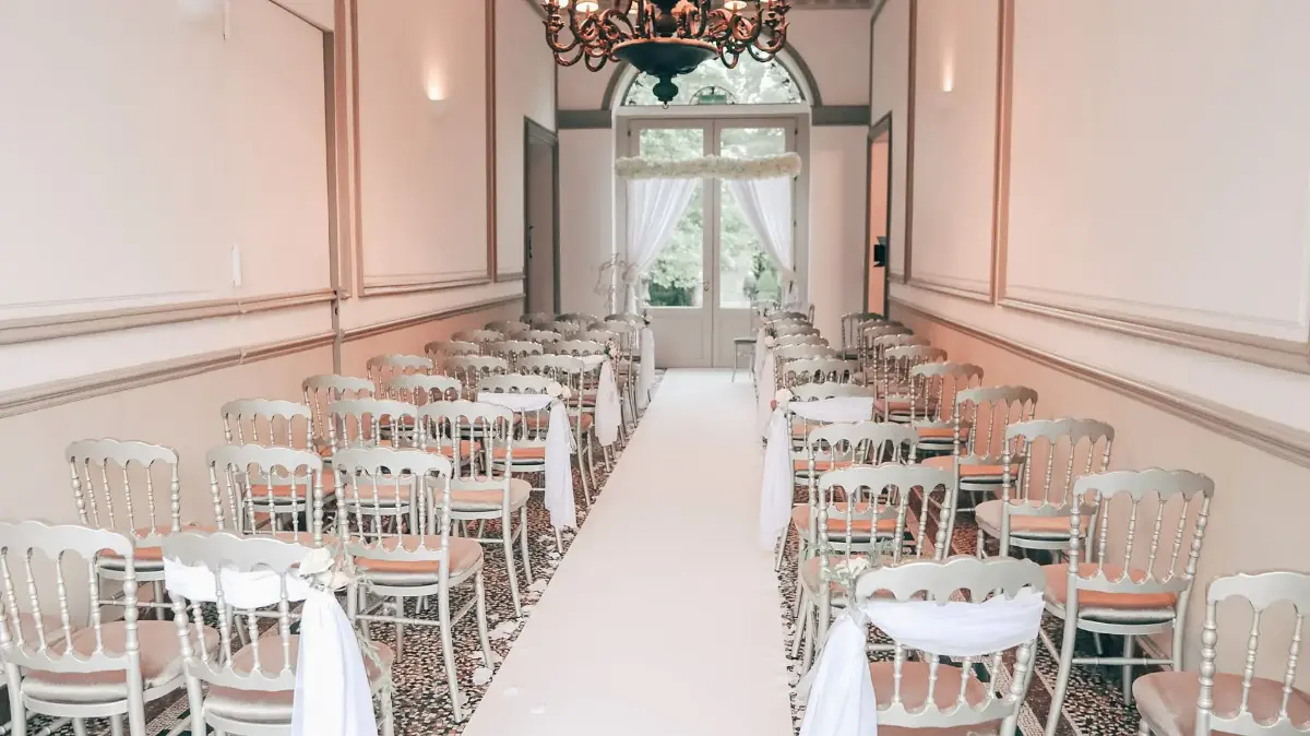 Cérémonie laique dans un chateau – Château de Ruisbroek, mariage de Meryam et Lorenzo