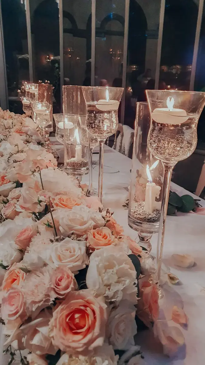 Bougie le soir – Château de Ruisbroek, mariage de Meryam et Lorenzo