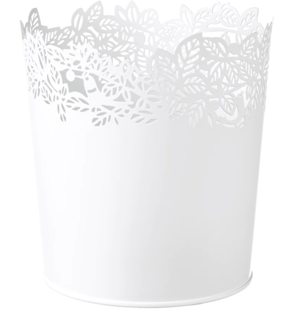 Pot blanc avec des oiseaux
