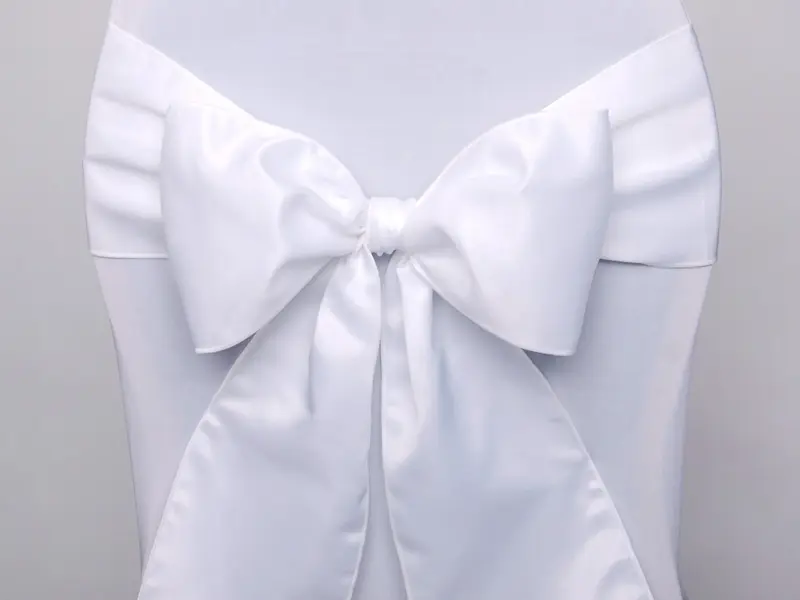 Ruban nœud de chaise blanc