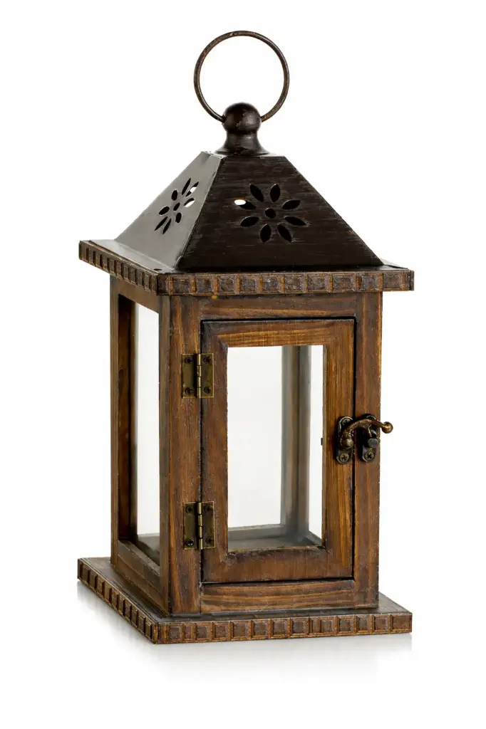 Lanterne en bois